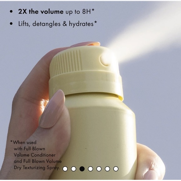 Full Blown Volume Dry Texturizing Spray (award-winner) - Picture 3 of 5